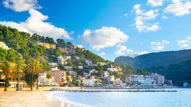 Port de Soller 'in güzel limanı, Mayorka, Balearic Adaları, İspanya
