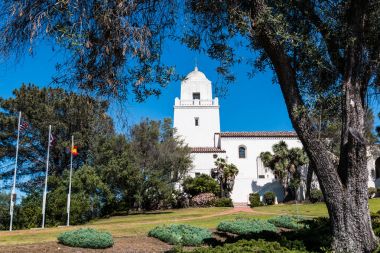 San Diego, California - 1 Nisan 2017: Presidio Parkı, bir şehir tarihi park ve ilk Avrupa yerleşim 1769 yılında kurulmuş San Diego Presidio sitesi.
