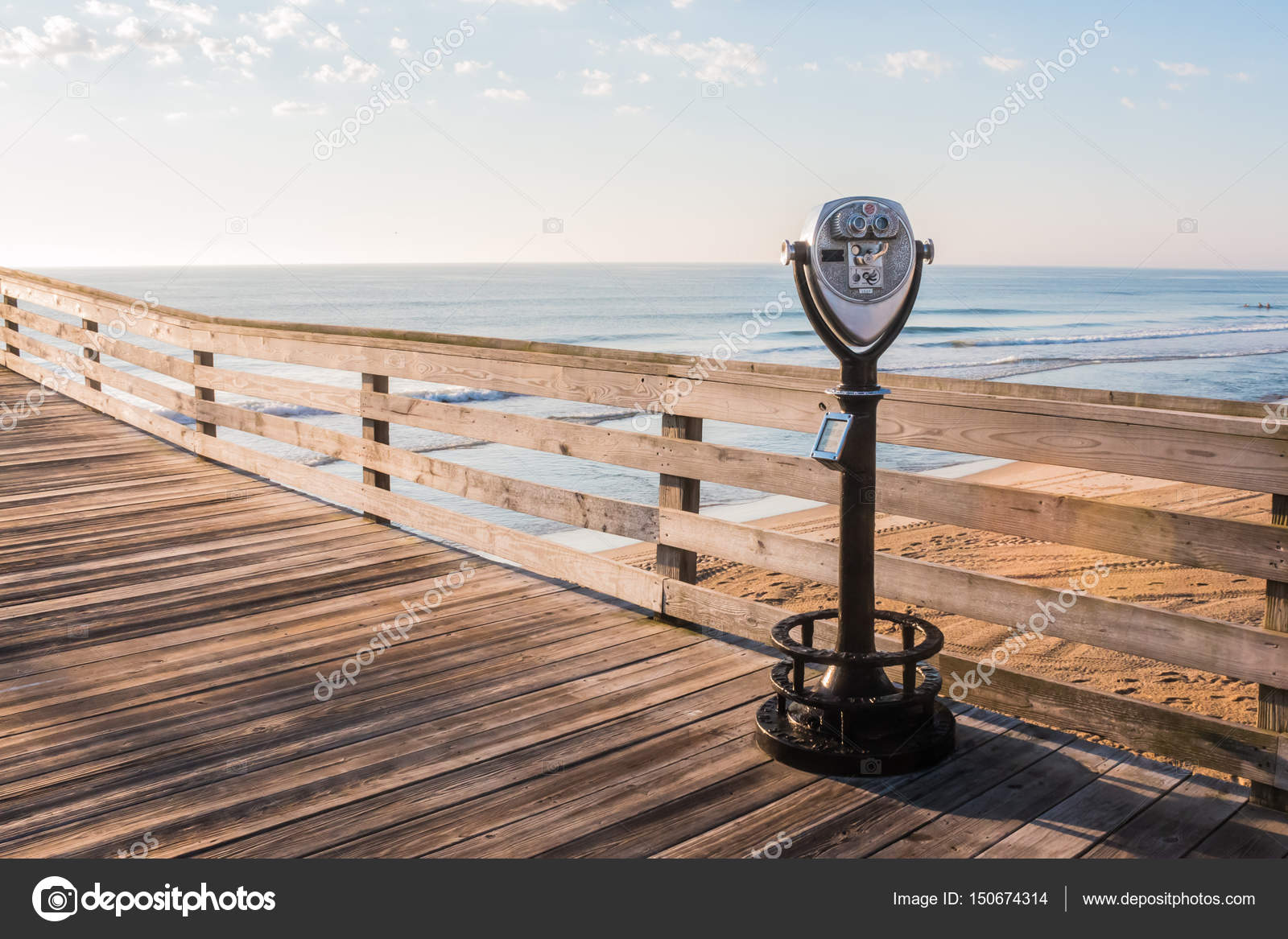 sightseeing binoculars