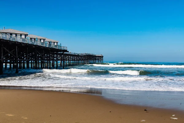 Pacific Beach in San Diego, with the Crystal Pier — Stock Photo, Image