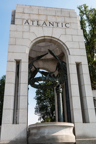 Atlantic triumfbåge på World War Ii Memorial — Stockfoto