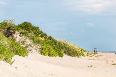 Kumul Nags Head Beach çim kaplı