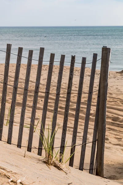 Zand hek op strand in Nags Head (North Carolina) — Stockfoto