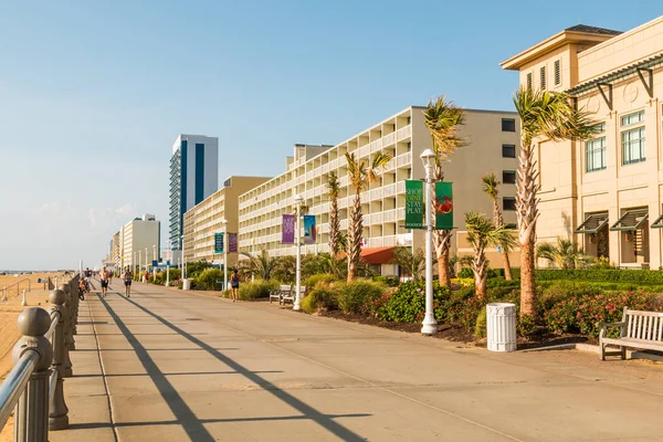 Boş Virginia Beach Boardwalk Daybreak