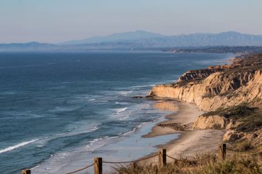 Siyahın Beach San Diego, California, giyim isteğe bağlı beach, Güney Kaliforniya nudists ve naturists ile popüler.