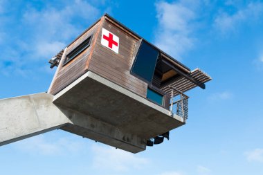 LA JOLLA, CALIFORNIA/USA - APRIL 28, 2018:  The new, modern lifeguard station at La Jolla Shores Beach, which hovers over the boardwalk to provide staff with unobstructed views of the ocean.   