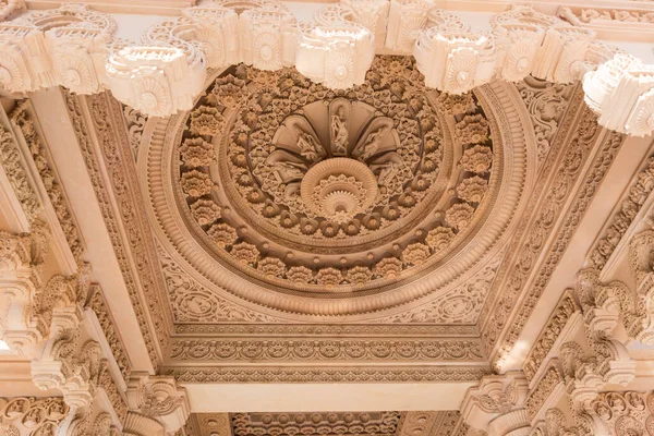 Chino Hills California Usa February 2020 Detail Intricate Carvings Ceiling — Stock Photo, Image