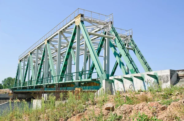 Spoorbrug bij Moskou middencirkel — Stockfoto