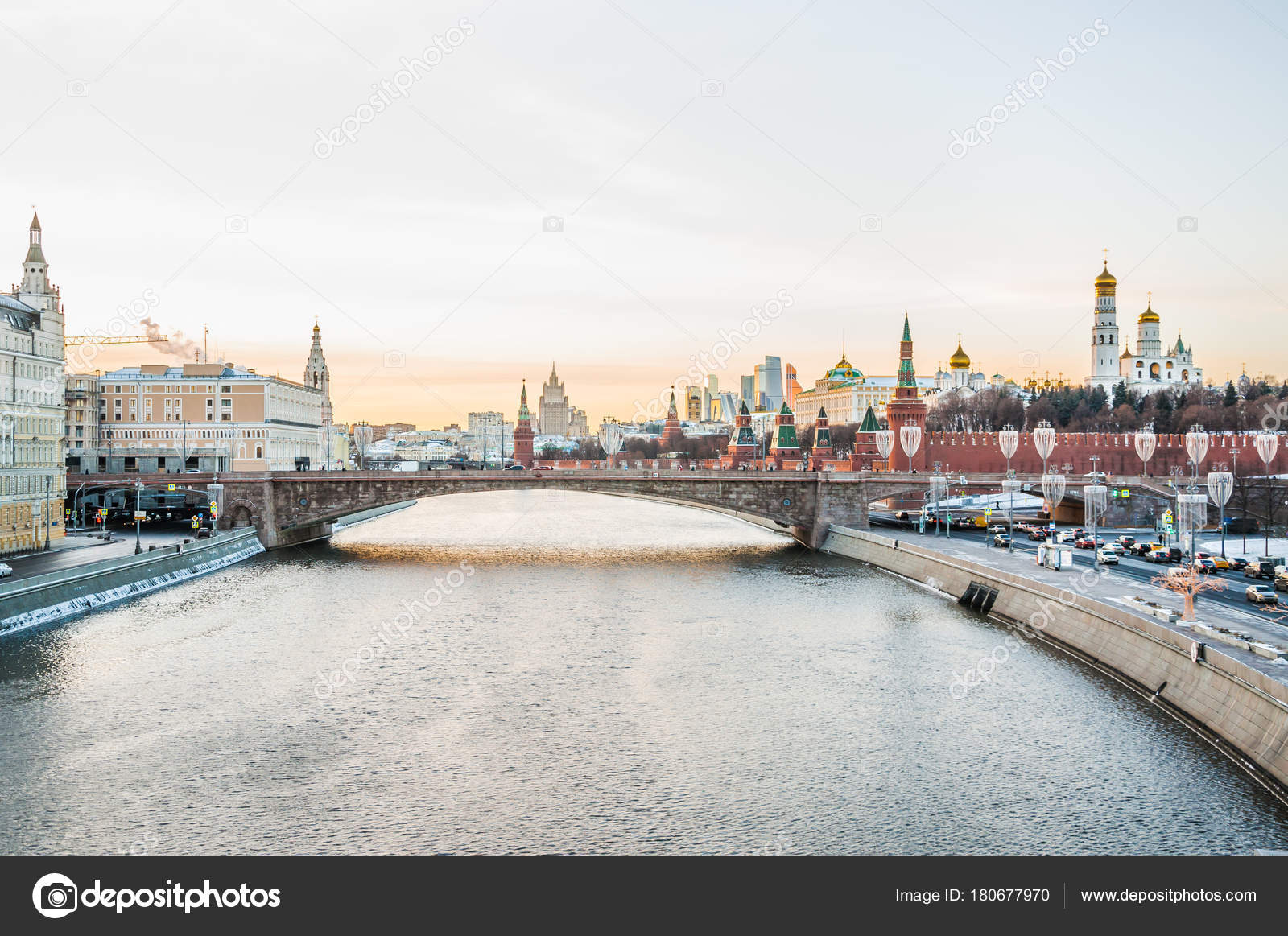 Moscow Russia January 2018 View Moskvoretskaya Sofiyskaya Embankments ...