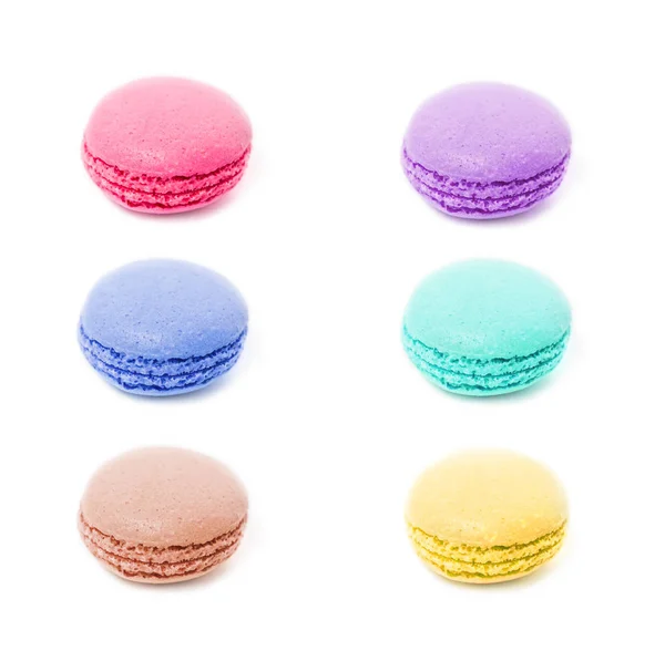 Macarons de dessert français traditionnels colorés — Photo