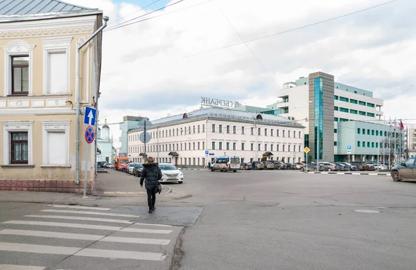 Moscú Rusia Abril 2015 Intersección Calle Dobrovolcheskaya Tovarishcheskiy Pereulok Edificio — Foto de Stock