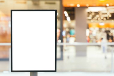 Kýsa mesaj veya sahte içeriği modern alışveriş merkezi için kopya alanı boş işaretiyle.