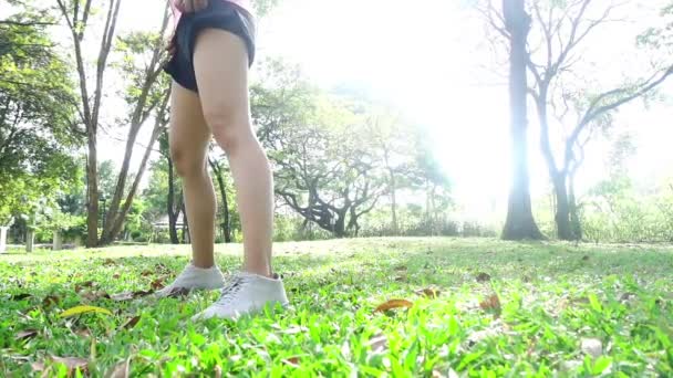 Mouvement Lent Femme Asiatique Bonne Santé Faisant Exercice Parc Ajustez — Video