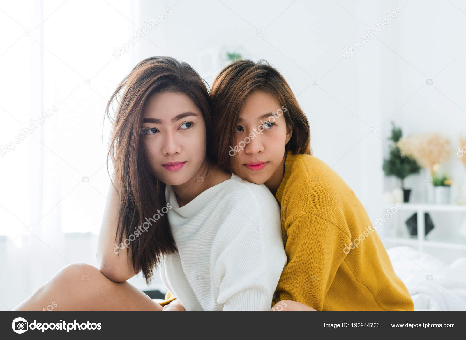 asiatische girl girl lesben