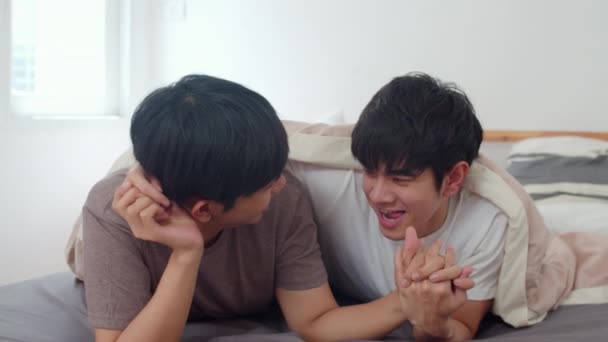 Portrait Young Asian Gay Couple Feeling Happy Home Asia Lgbtq — Stock Video