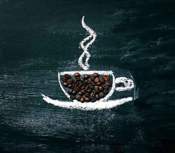 Painted Cup of Coffee with Natural Coffee Beans on a Chalkboard. — Stock Photo, Image