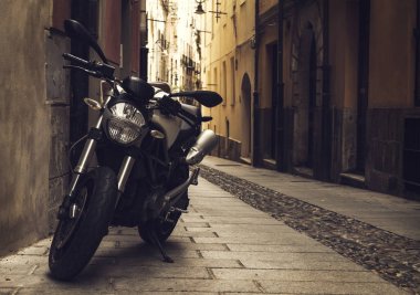 Güzel motosiklet Avrupa Caddesi üzerinde. Retro Vintage tonlama. 