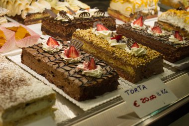 28 Nisan 2017, İtalya - Cagliari: lezzetli klasik çikolata tatlı