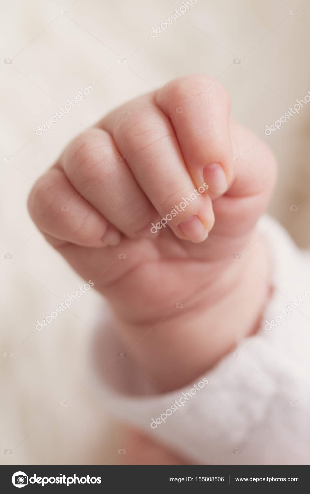 Gros Plan De Belle Petite Main De Bebe Mignon Concept De Maternite Image Libre De Droit Par Nerudol C Gros Plan De Belle Petite Main De Bebe Mignon Concept De Maternite Image Libre De Droit Par Nerudol C
