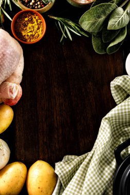 Pişirme maddeler oluşur