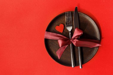 Kap ve şerit güzel aranjman