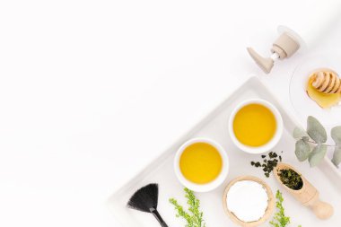 Farklı yağlar ve spa için donatım