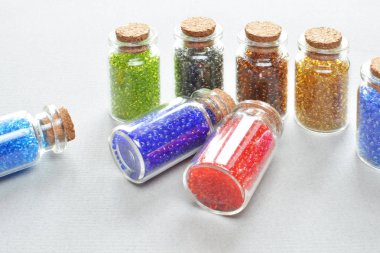 çok renkli boncuklar