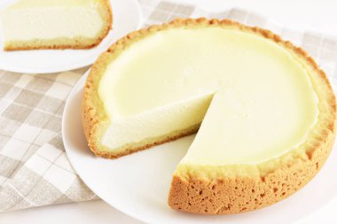 Fin süzme peynir pasta