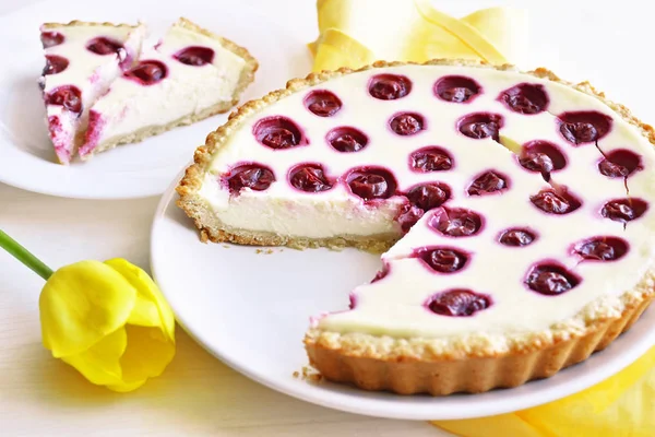 kiraz açık börek