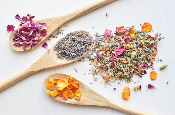 Bitkisel çay maddeler