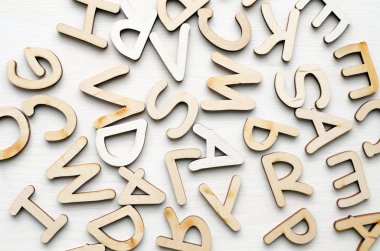 ahşap harfler arka plan