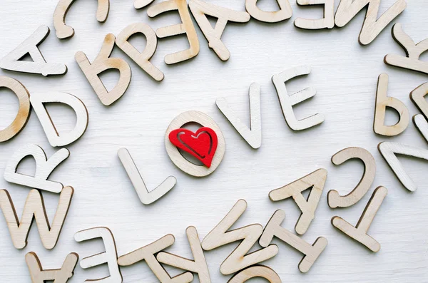 Tarjeta de cartas de madera amor — Foto de Stock