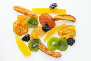 tropikal meyve karışımı kurutulmuş