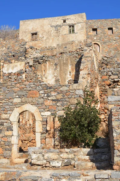 Ruines abandonnées de la forteresse médiévale, colonie de lépreux. Île de Spinalonga, Crète, Grèce . — Photo