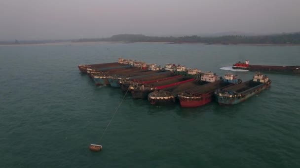 Barcos de pesca en India — Vídeo de stock