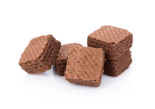 Cubos de obleas con chocolate aislado sobre fondo blanco — Foto de Stock