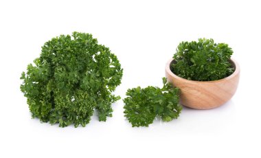 Maydanoz beyaz bir arkaplanda izole