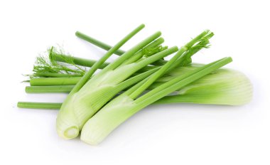 Beyaz arka plan üzerinde izole portre taze rezene ampul