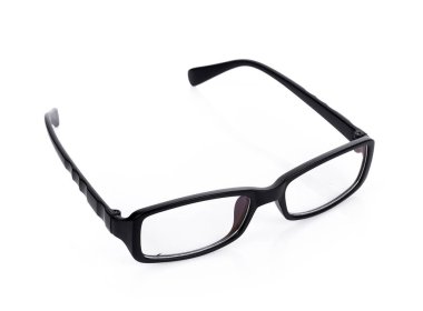 Siyah gözlükler beyaz arkaplanda izole edilmiş