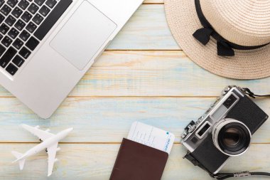 Yaz tatil arka plan, seyahat ve tatil öğeler ahşap t