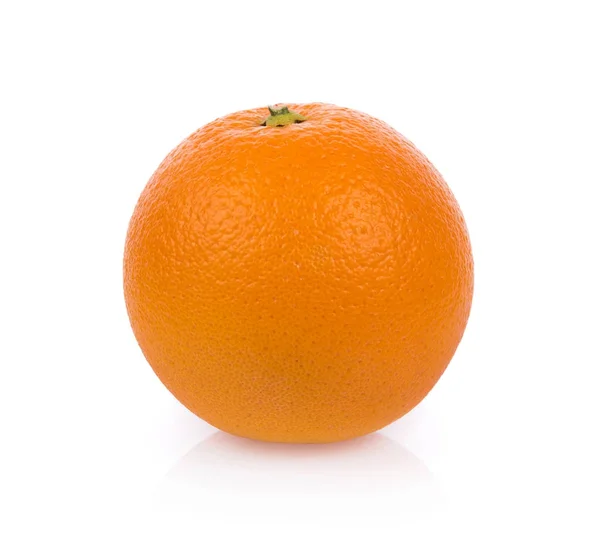 Orange fraîche isolée sur fond blanc — Photo