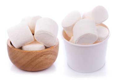beyaz zemin üzerinde Marshmallows