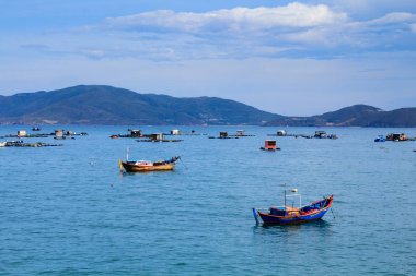 A rıhtım Nha Trang Beach, Vietnam. Nha Trang onun plajları ve tüplü dalış için bilinen ve bir hedef için uluslararası turist geliştirdi.