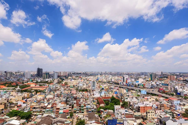 Vuelo de intersección Hang Xanh por la mañana, ciudad de Ho Chi Minh, Vietnam — Foto de Stock