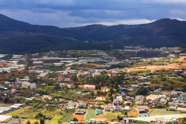 Dalat şehir, Robin hill, Dalat, Lam Dong, Vietnam görünümden. En çok da Lat güzel ve Vietnam ünlü şehir.