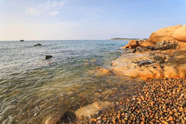 Sunrise, Binh Thuan, Vietnam co Thach plaj. Doğa verir Tuy Phong, Binh Thuan, Vietnam için bir sanat şaheseri co Thach beach gibidir
