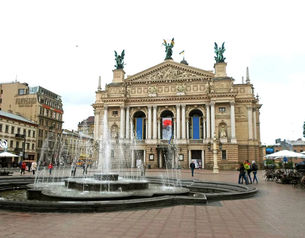 Lviv Opera, Ucrânia — Fotografia de Stock