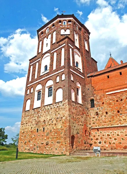 Middeleeuws kasteel in Mir — Stockfoto