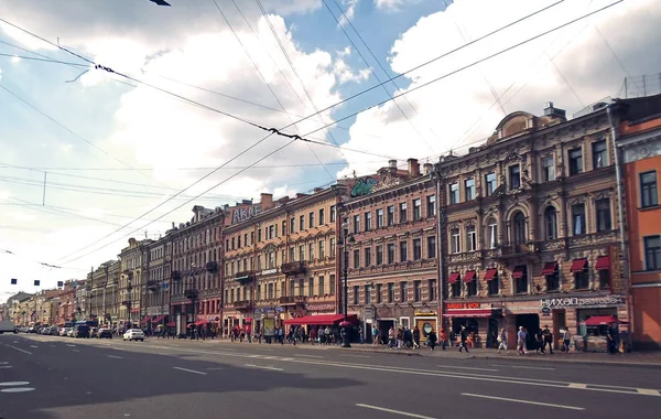 Nevsky Aussicht im Sommer — Stockfoto