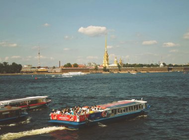 Peter ve Paul Fortress ve Neva Nehri